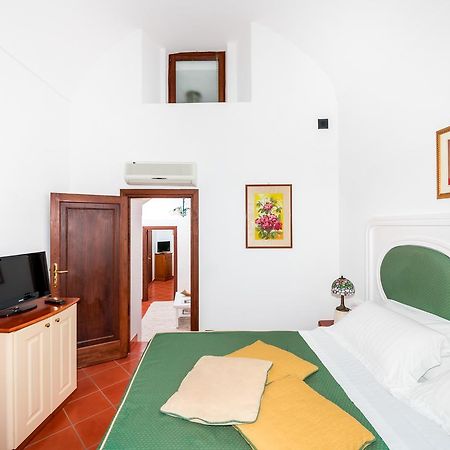 Casa Chiesa Nuova Apartment Позитано Екстериор снимка