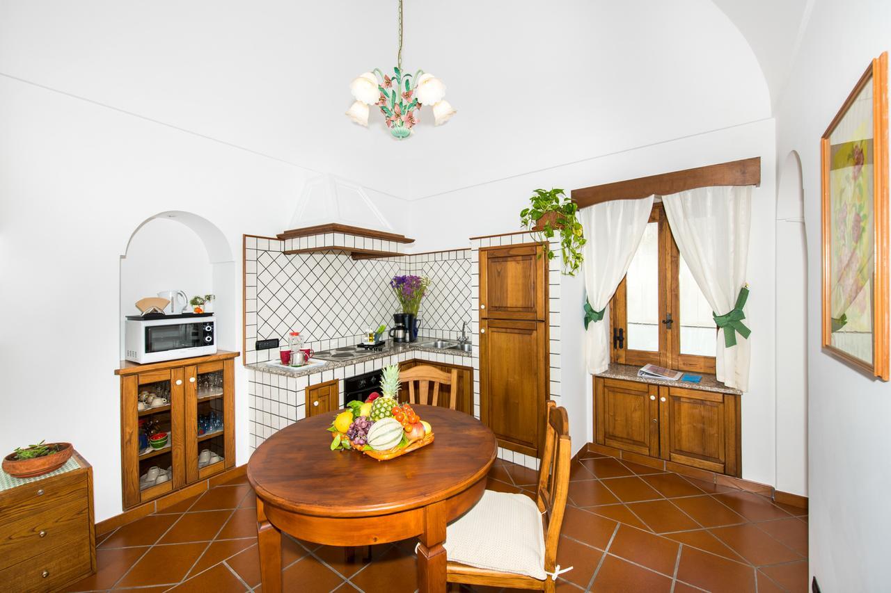 Casa Chiesa Nuova Apartment Позитано Екстериор снимка
